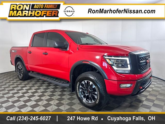 2021 Nissan Titan PRO-4X's photo