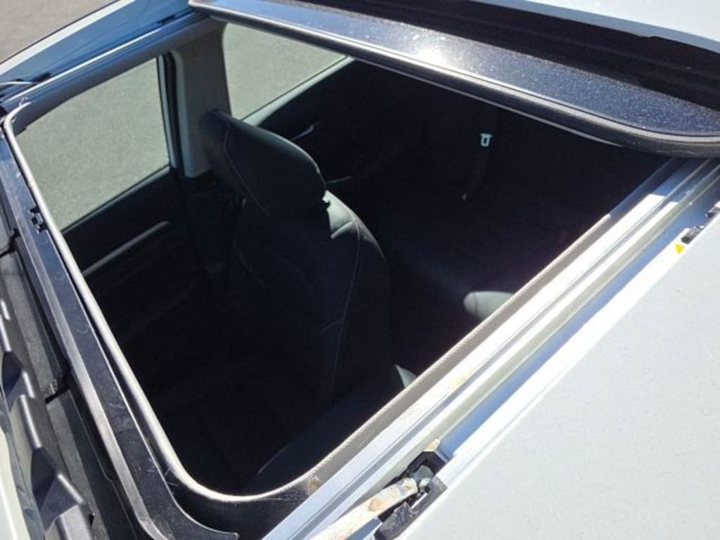 New 2025 Nissan Altima 2.5 SR Sedan