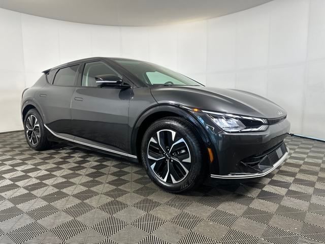 Used 2022 Kia Ev6 Wind with VIN KNDC3DLC1N5037411 for sale in Cuyahoga Falls, OH