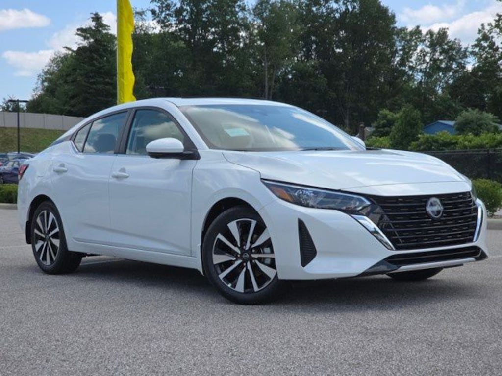 New 2025 Nissan Sentra SV Sedan