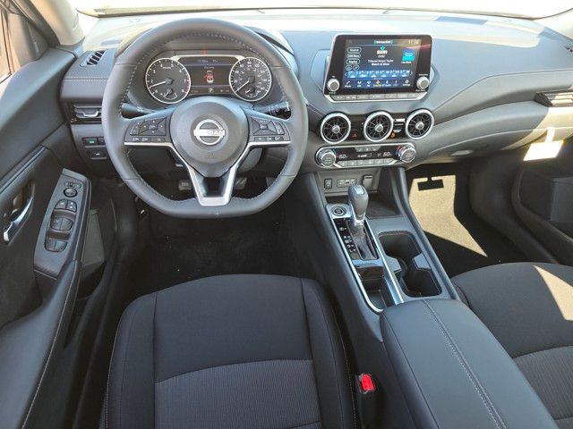 2025 Nissan Sentra SV photo 2