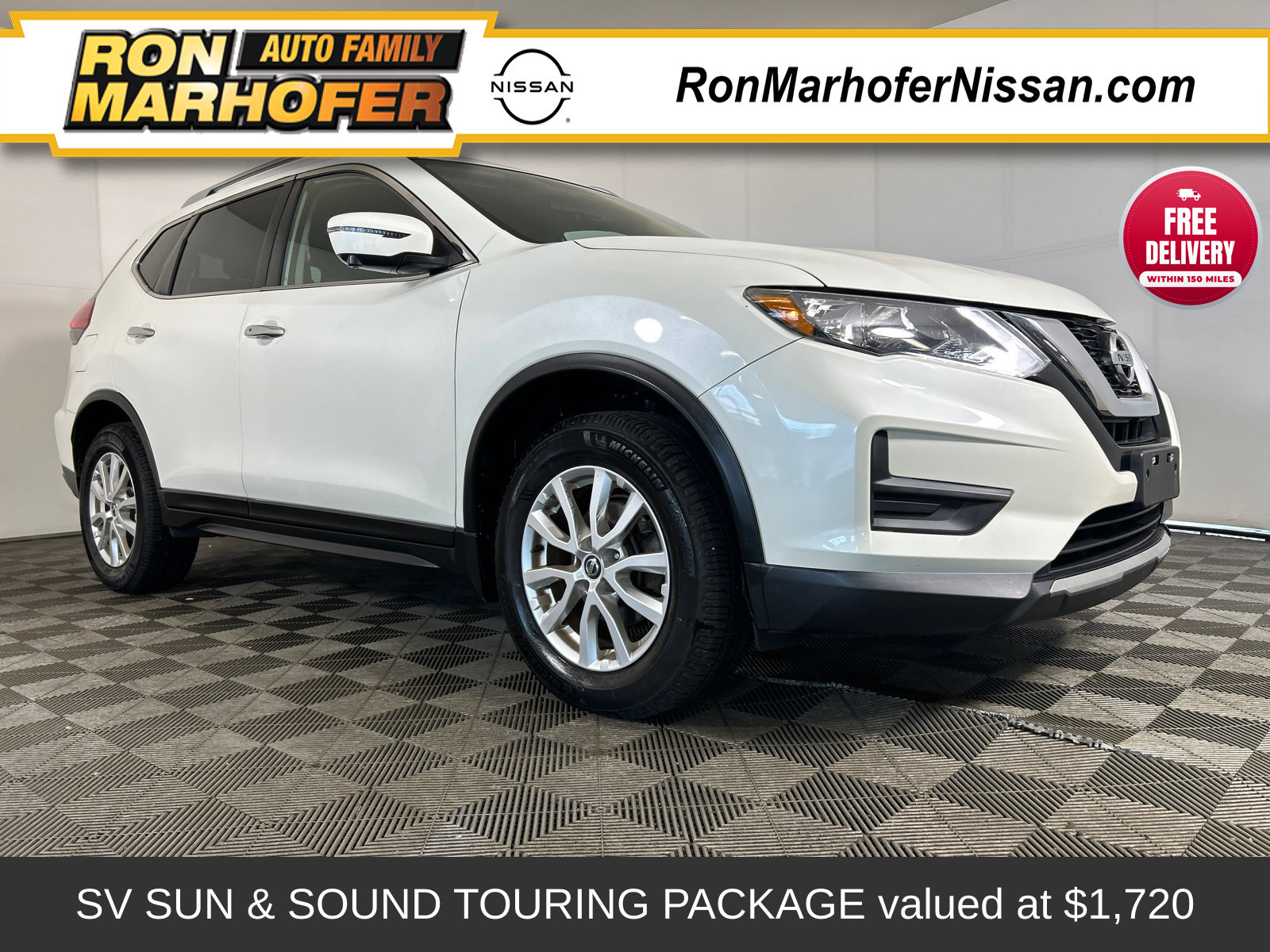Used 2017 Nissan Rogue SV with VIN 5N1AT2MV3HC743691 for sale in Cuyahoga Falls, OH