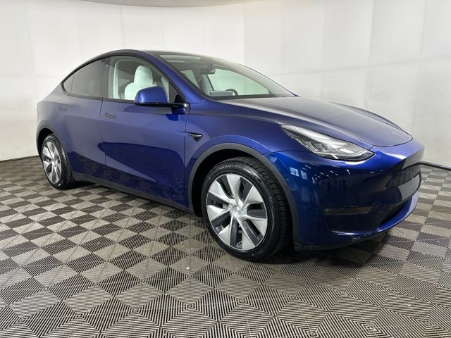 Used 2020 Tesla Model Y Long Range with VIN 5YJYGDEE1LF027465 for sale in Cuyahoga Falls, OH