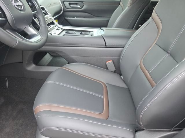 2025 Nissan Armada SL - Photo 25