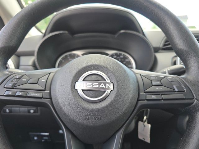 2025 Nissan Versa S photo 3