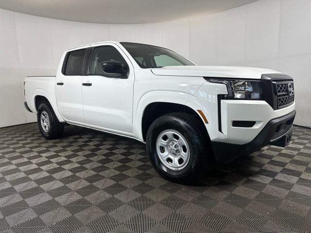 2024 Nissan Frontier S photo 2