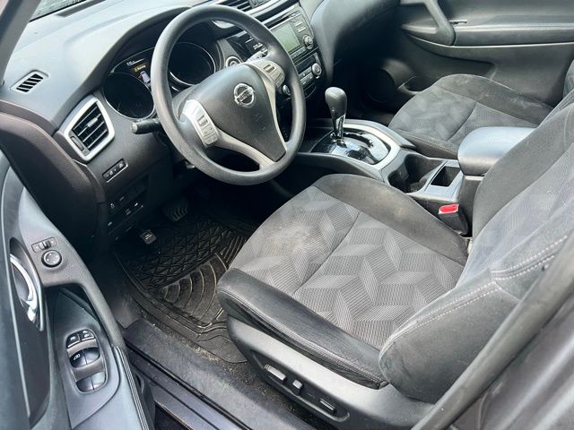 Used 2016 Nissan Rogue SV with VIN 5N1AT2MV6GC900676 for sale in Cuyahoga Falls, OH