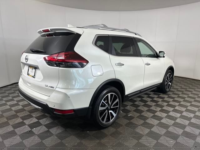 2020 Nissan Rogue SL photo 3