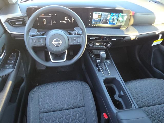 2026 Nissan Kicks SV photo 3