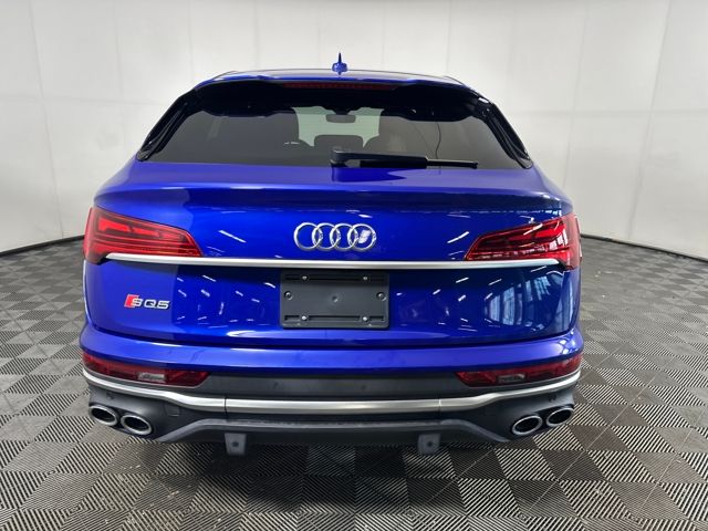 2022 Audi SQ5 Premium photo 3