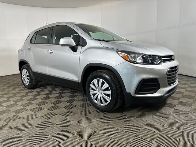 Used 2018 Chevrolet Trax LS with VIN 3GNCJKSB7JL388974 for sale in Cuyahoga Falls, OH