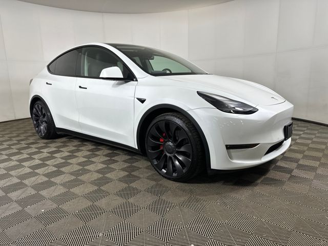 Used 2022 Tesla Model Y Performance with VIN 7SAYGDEF8NF533499 for sale in Cuyahoga Falls, OH