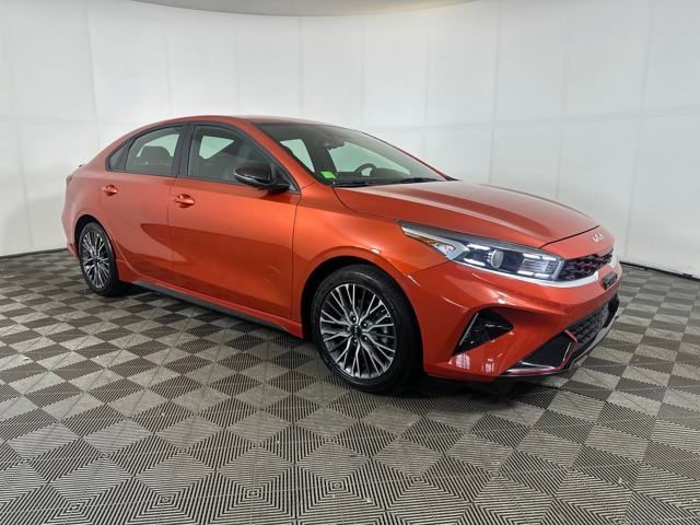 2023 Kia Forte GT-Line photo 2