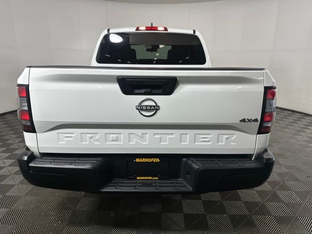 2024 Nissan Frontier S photo 4