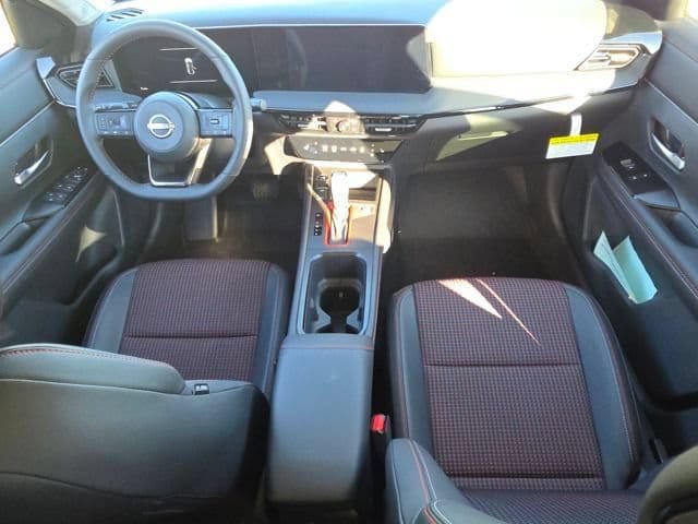 2026 Nissan KICKS SR - Photo 21