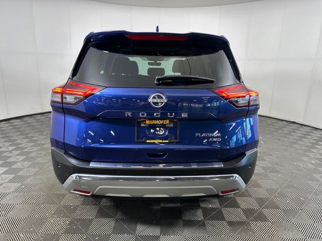 2023 Nissan Rogue Platinum photo 3