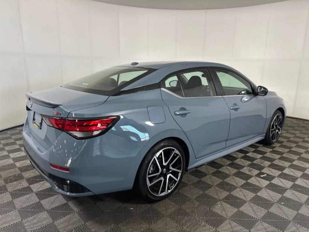 Certified 2025 Nissan Sentra SR Sedan