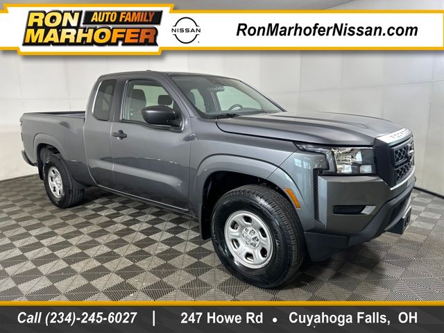 2023 Nissan Frontier S's photo
