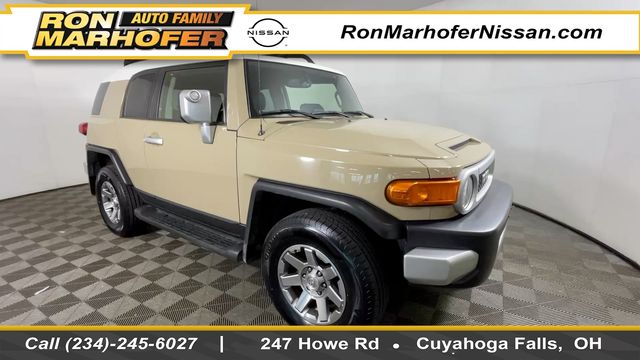 2014 Toyota FJ Cruiser 4x4 AT's photo