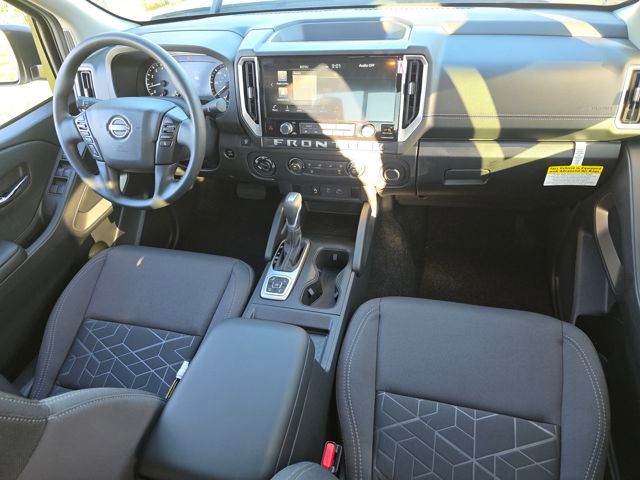 2026 Nissan Frontier SV - Photo 17