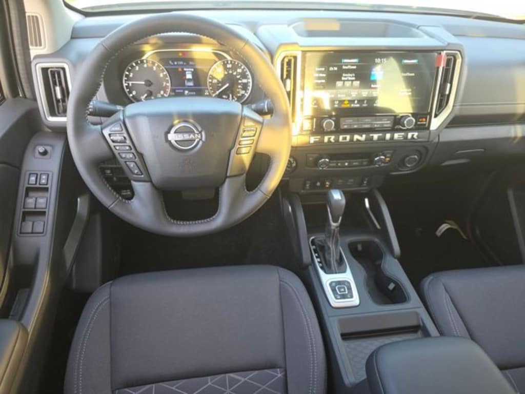 New 2026 Nissan Frontier SV Truck Crew Cab