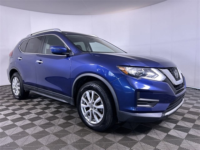 Used 2019 Nissan Rogue SV with VIN KNMAT2MV6KP536068 for sale in Cuyahoga Falls, OH