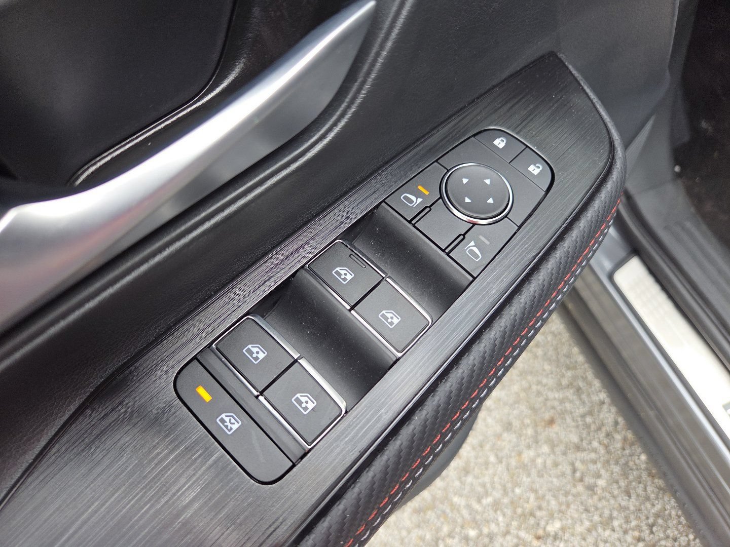 2026 Nissan KICKS SR AWD - Photo 28