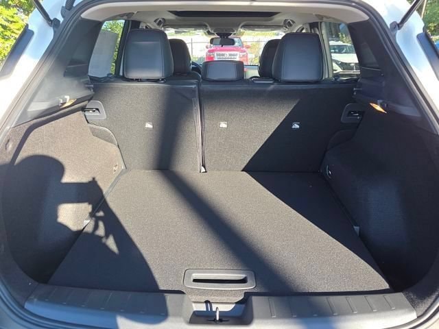 2026 Nissan KICKS SR - Photo 27
