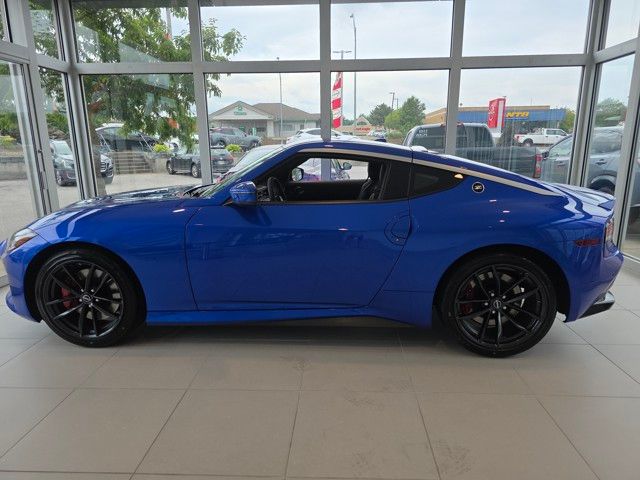 2025 Nissan Z Performance photo 3