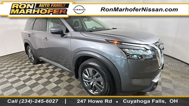 2024 Nissan Pathfinder SV 4WD's photo