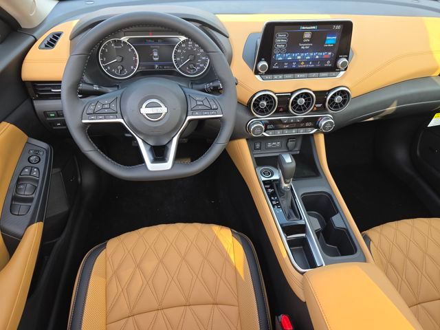 2025 Nissan Sentra SV photo 3