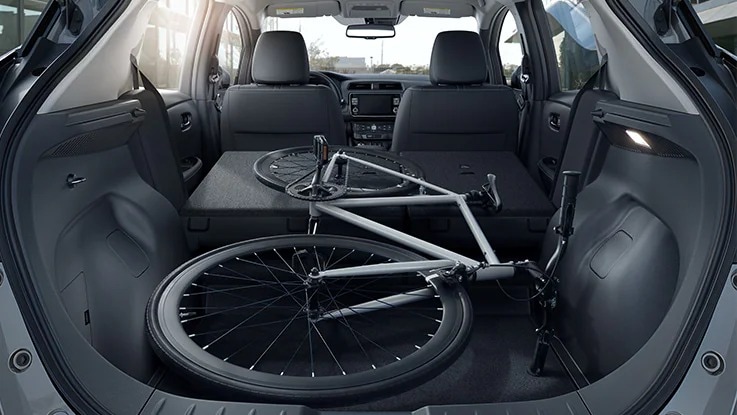 2025 Nissan LEAF Interior Space