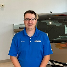 Staff member Gabor Kunstar<br>Sales Consultant<br> from 8d082418a46d