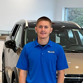 Staff member Evan Richards<br>Sales Consultant from 8d082418a46d
