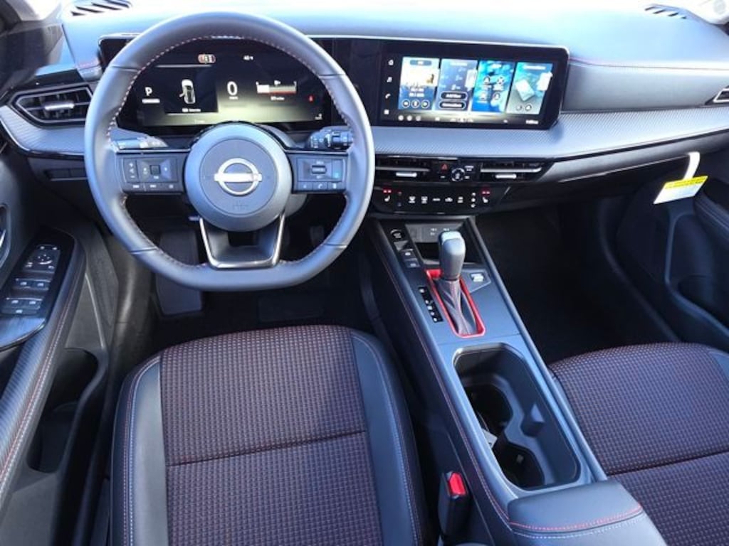 New 2026 Nissan Kicks SR SUV