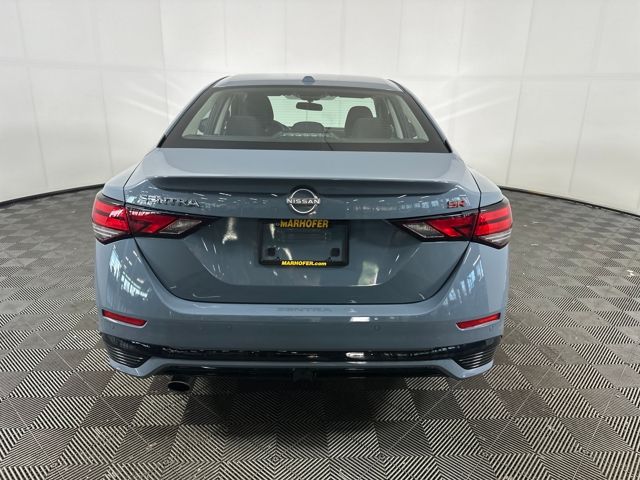 2025 Nissan Sentra SR photo 4