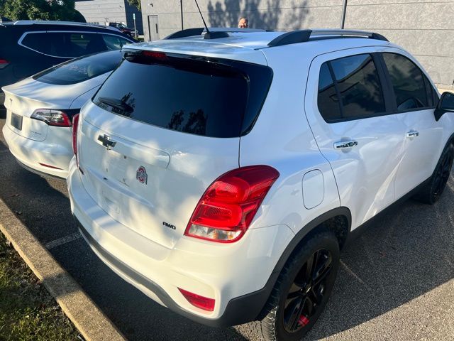 2018 Chevrolet Trax LT photo 3