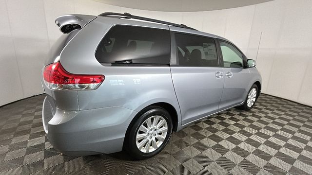 Used 2014 Toyota Sienna LE with VIN 5TDJK3DC7ES073424 for sale in Cuyahoga Falls, OH