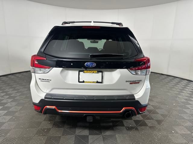 2022 Subaru Forester Sport photo 2