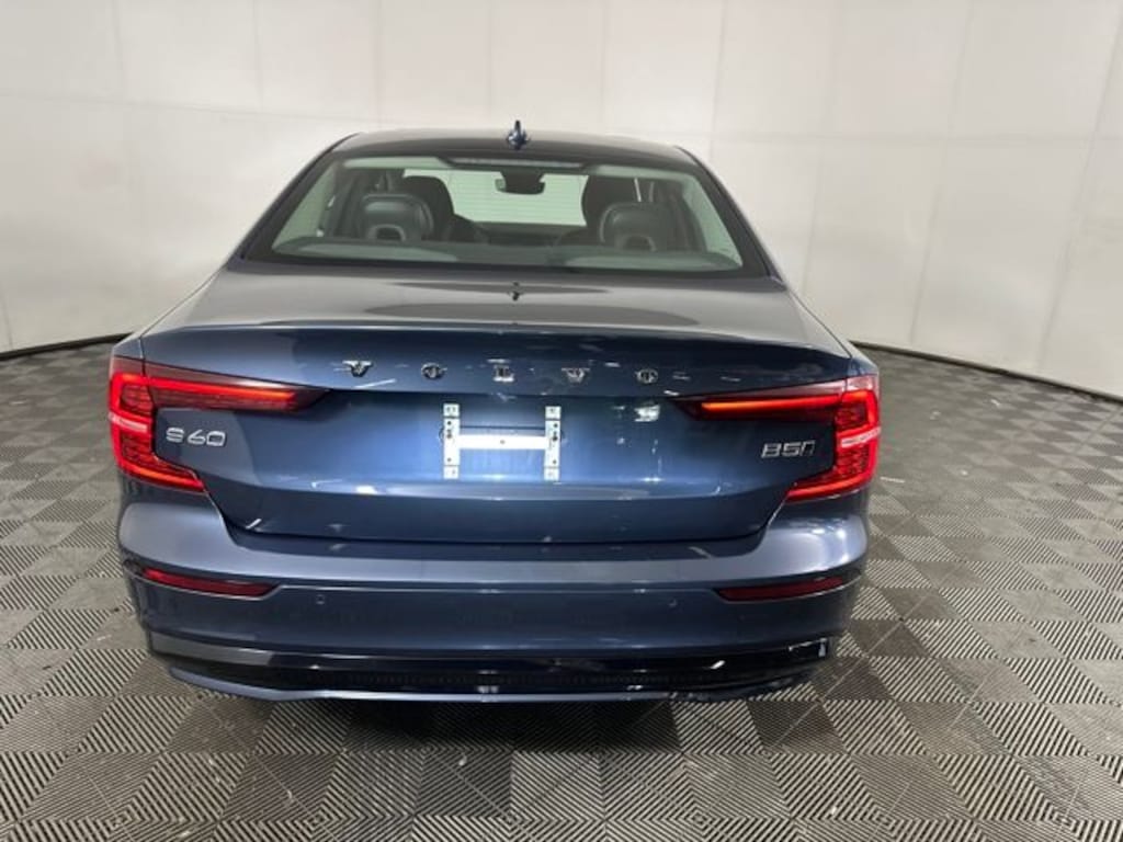 Used 2024 Volvo S60 B5 Core Dark Theme Sedan