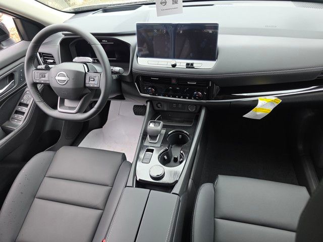 2025 Nissan Rogue SL - Photo 18