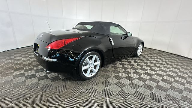 Used 2004 Nissan 350Z Roadster Touring with VIN JN1AZ36A54T004113 for sale in Cuyahoga Falls, OH