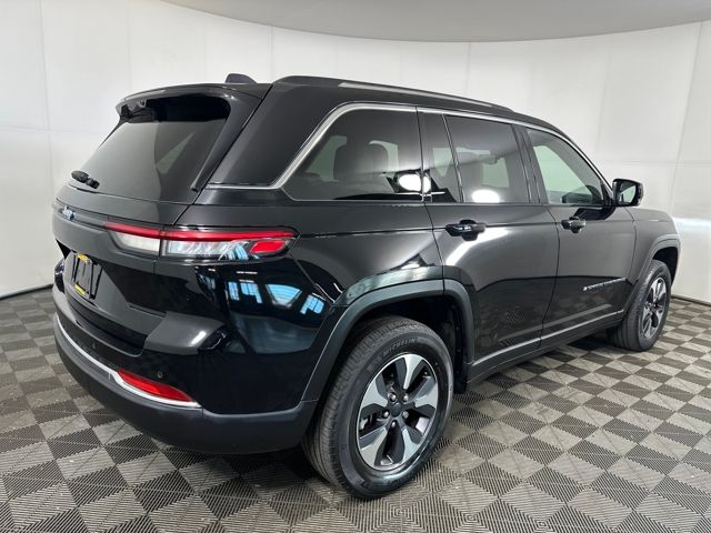 2022 Jeep Cherokee Limited 4xe photo 3