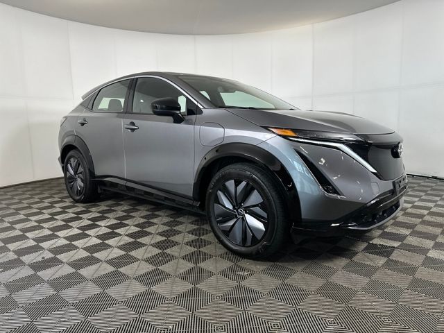 2023 Nissan ARIYA Venture photo 2