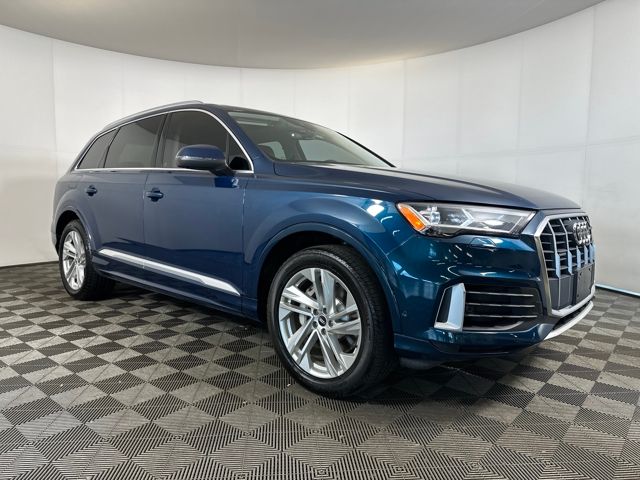 2021 Audi Q7 55 Premium Plus photo 2
