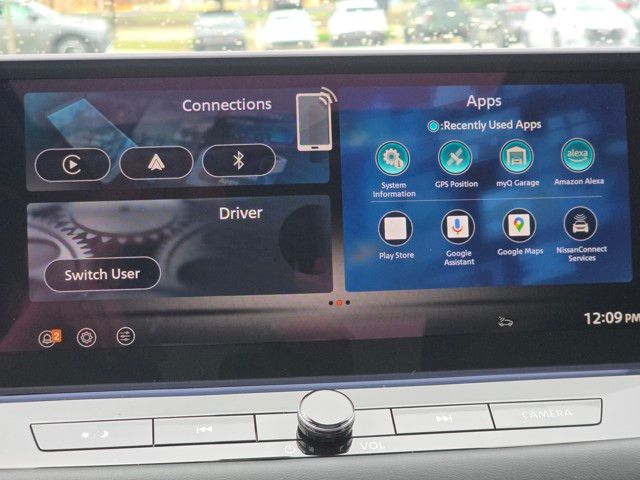 2025 Nissan Rogue SL - Photo 11