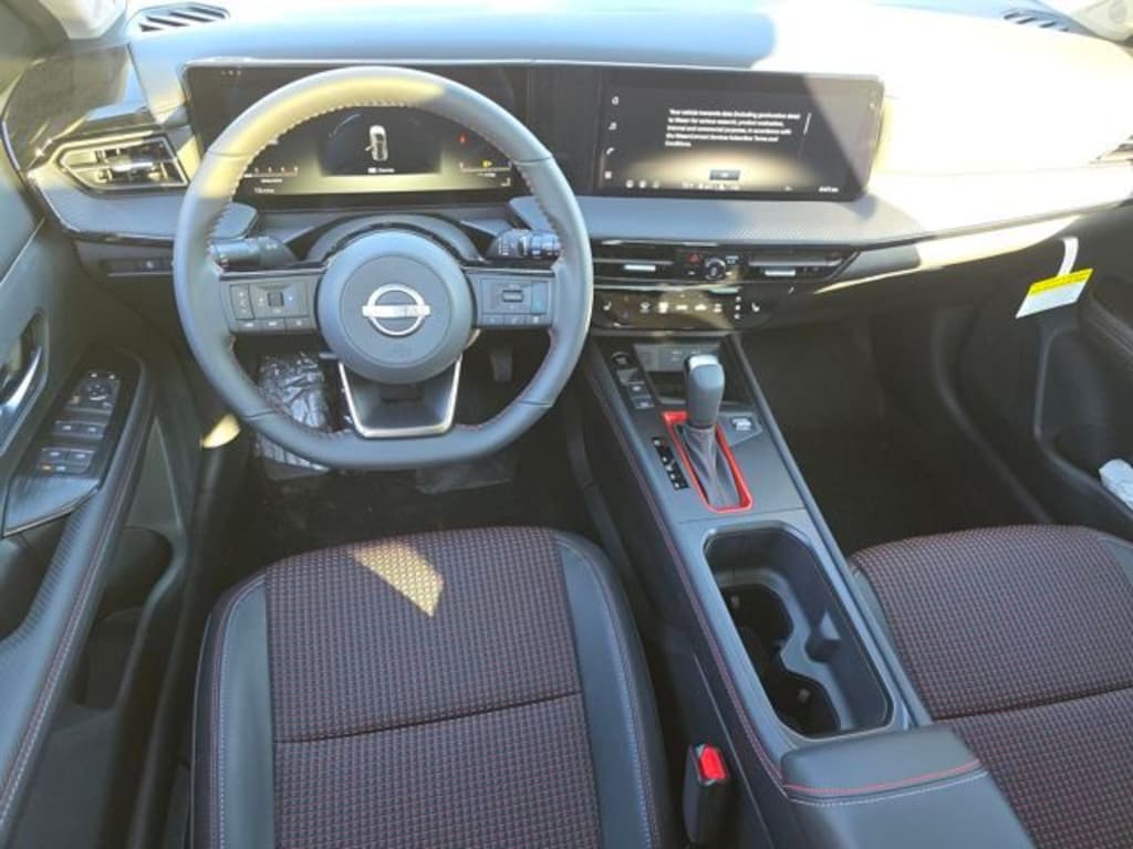 New 2026 Nissan Kicks SR SUV