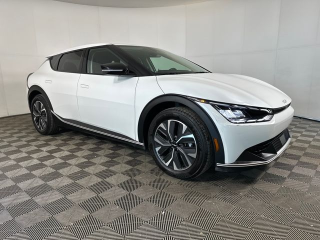 Used 2024 Kia EV6 Light L/R with VIN KNDC3DLC8R5175016 for sale in Cuyahoga Falls, OH