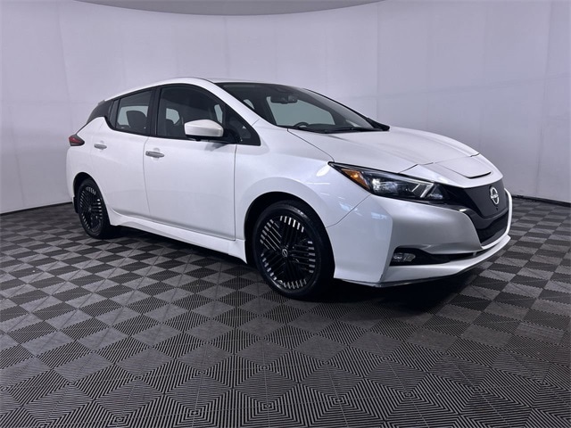 Used 2023 Nissan Leaf SV Plus with VIN 1N4CZ1CV9PC551896 for sale in Cuyahoga Falls, OH