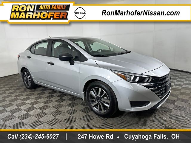 2024 Nissan Versa Sedan S's photo